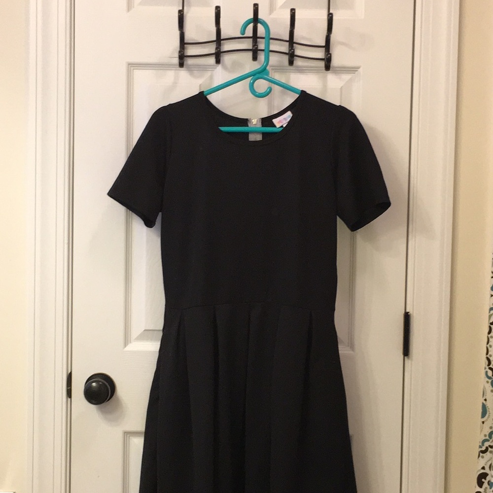 LuLaRoe Amelia 🖤BLACK🖤